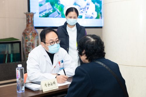 C:\Users\Administrator\Desktop\中心医院信息宣传稿件5篇\南京市中心医院开展2023年“联合国糖尿病日”义诊活动\图片\图片1.jpg C:\Users\Administrator\Desktop\中心医院信息宣传稿件5篇\南京市中心医院开展2023年“联合国糖尿病日”义诊活动\图片\图片1.jpg