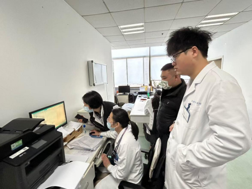 C:\Users\Administrator\Desktop\图片2.png C:\Users\Administrator\Desktop\图片2.png