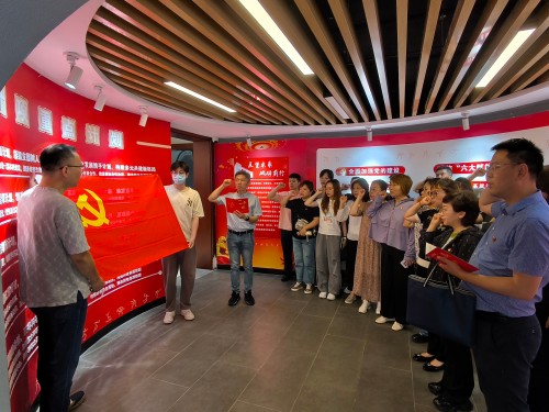 C:\Users\Administrator\Desktop\图片\图片4.jpg C:\Users\Administrator\Desktop\图片\图片4.jpg