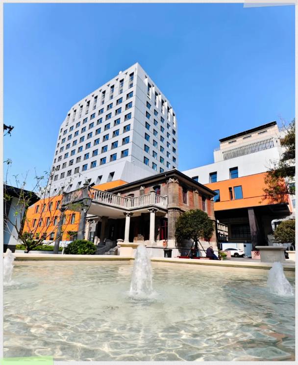 C:\Users\Administrator\Desktop\微信截图_20251106094609.jpg C:\Users\Administrator\Desktop\微信截图_20251106094609.jpg