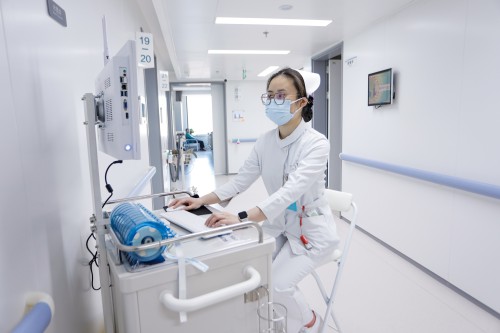 C:\Users\Administrator\Desktop\图片\03 新技术\02.jpg